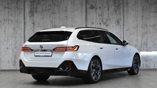 BMW Serii 5, 520