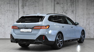 BMW Serii 5, 520