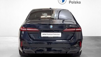 BMW Serii 5, 520