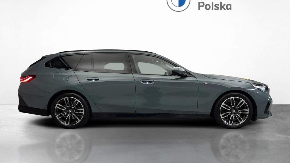 BMW Serii 5, 520