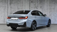 BMW Serii 3, 318