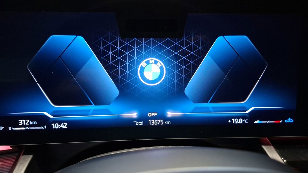 BMW Serii 5, 520