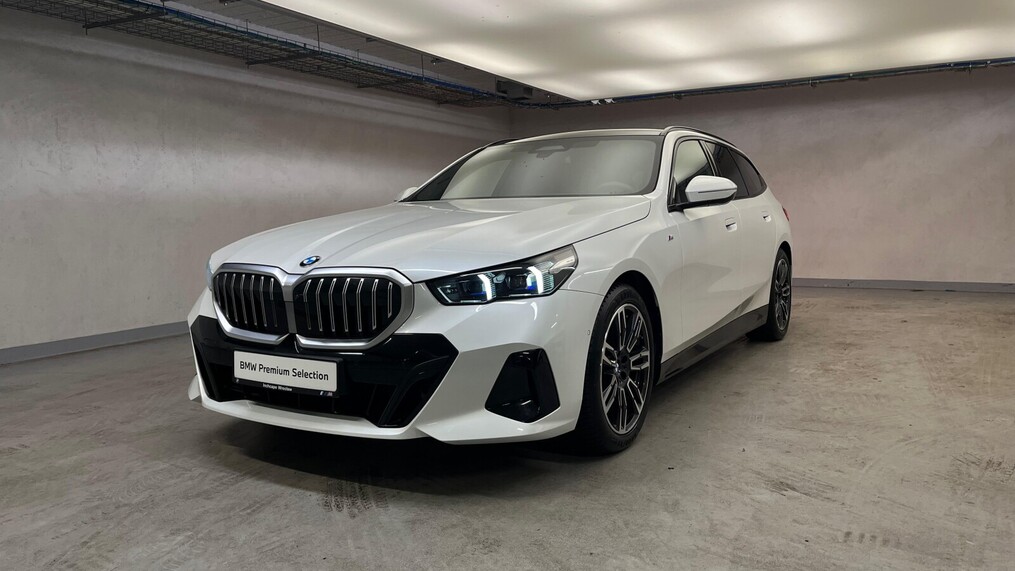 BMW Serii 5, 520