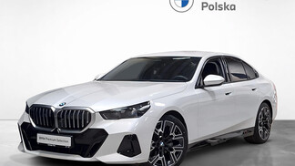 BMW Serii 5, 520