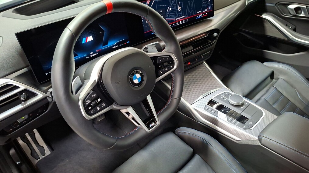 BMW Serii 3, 340