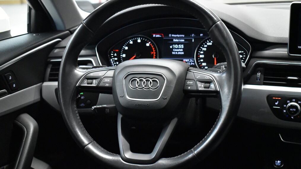 Audi A4 Limousine