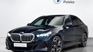 BMW Serii 5, 520