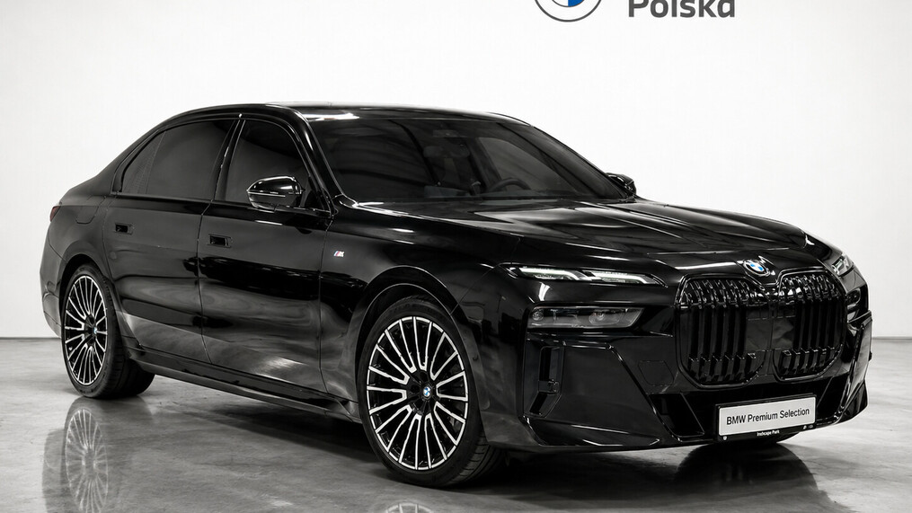 BMW Serii 7, 740