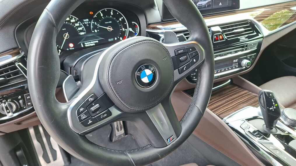 BMW 6GT