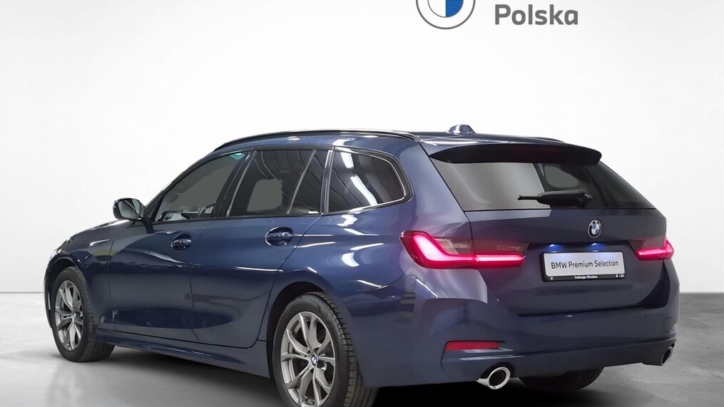 BMW Serii 3, 320
