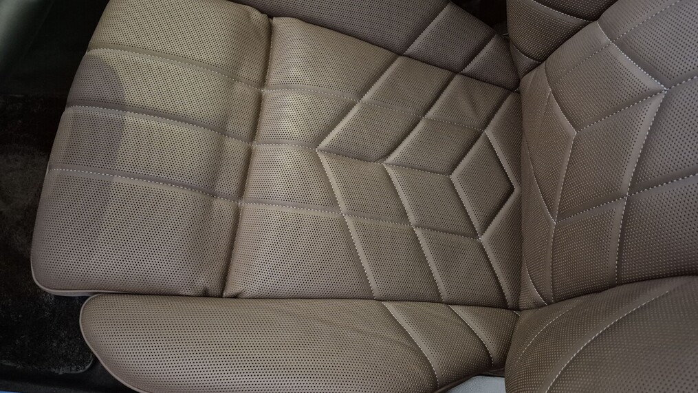 BMW Serii 7, 740