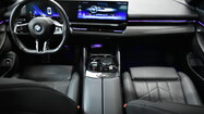 BMW Serii 5, 520