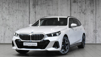 BMW Serii 5, 520