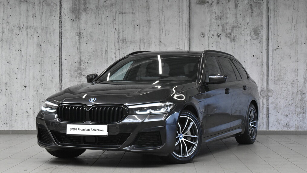 BMW Serii 5, 530
