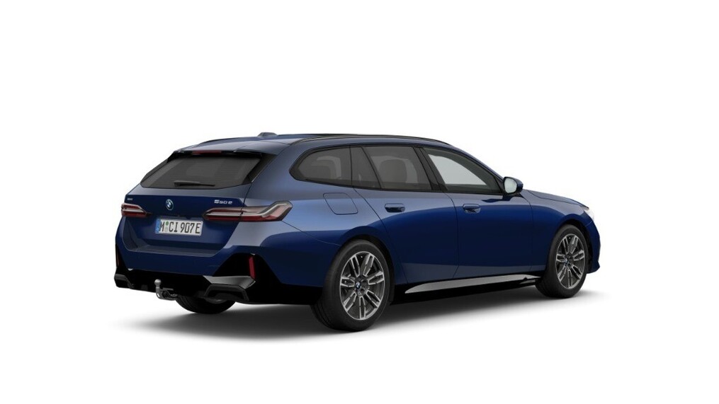 BMW Serii 5, 550