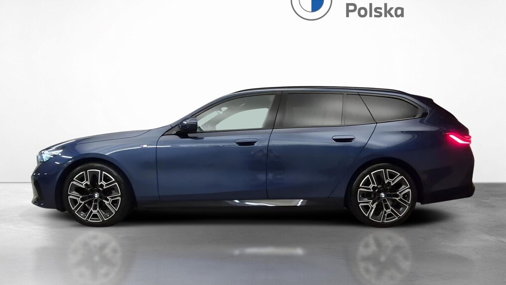 BMW Serii 5, 520