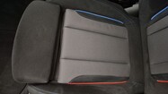 BMW Serii 3, 330