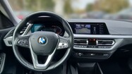 BMW Serii 2, 218