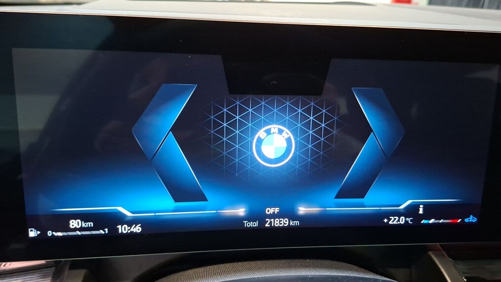 BMW Serii 5, 520