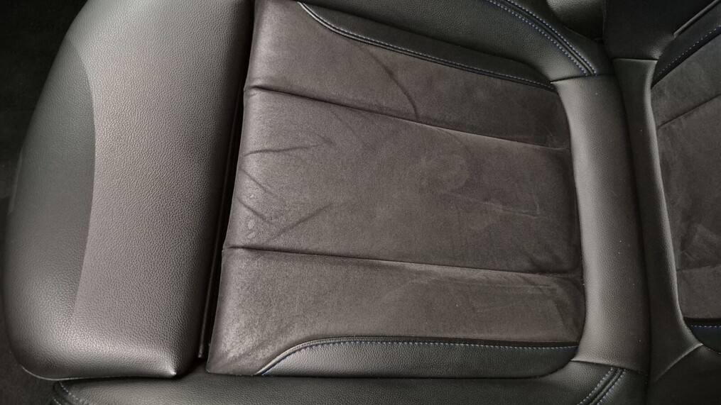 BMW Serii 3, 320