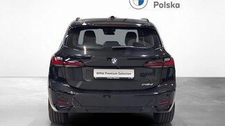 BMW Serii 2, 218