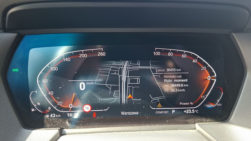 BMW Serii 2, 218