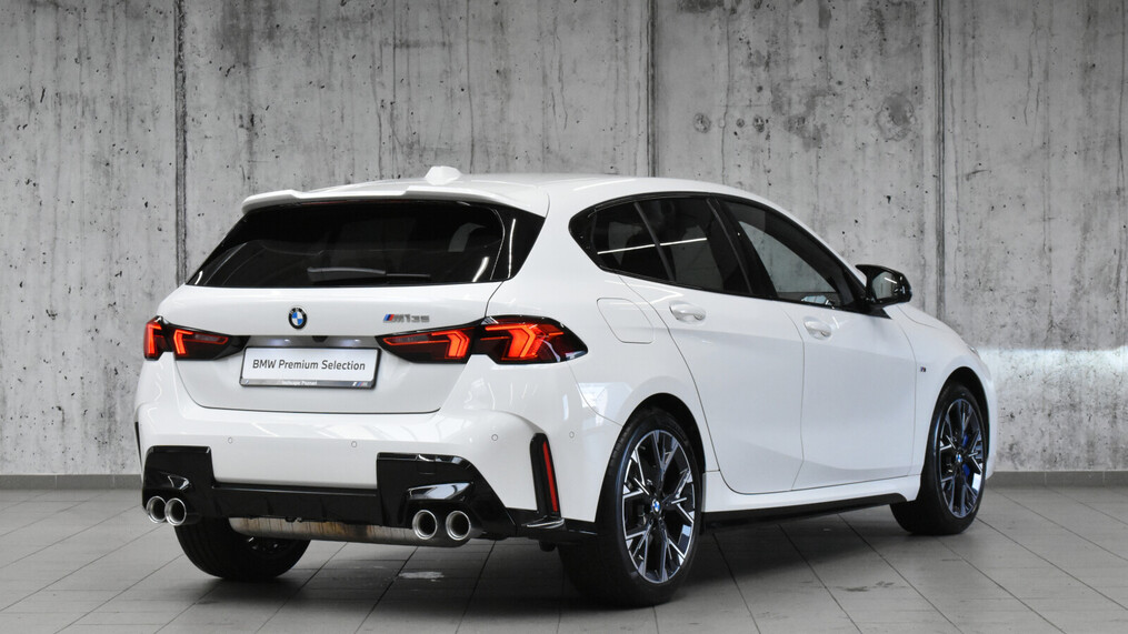 BMW Serii 1, 135