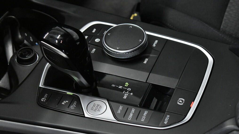 BMW Serii 1, 118