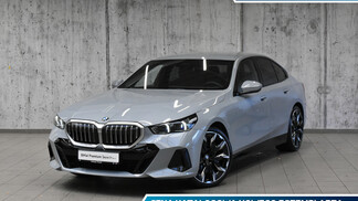 BMW Serii 5, 520