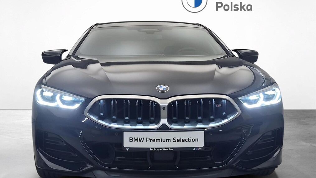 BMW Serii 8, 850