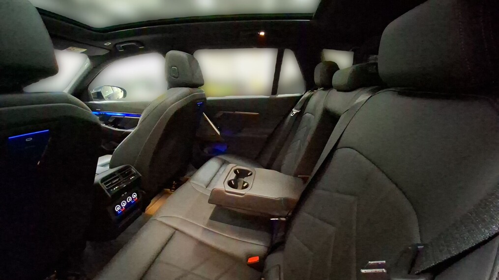 BMW Serii 5, 520