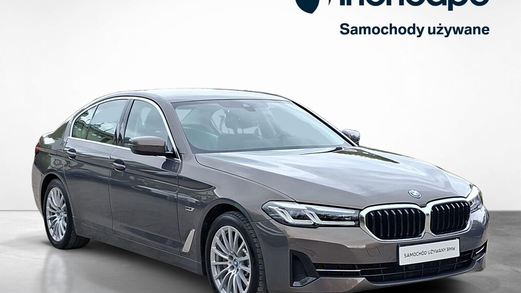 BMW Serii 5, 530