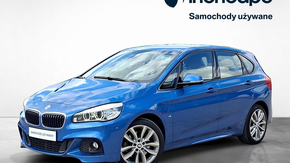 BMW Serii 2, 225