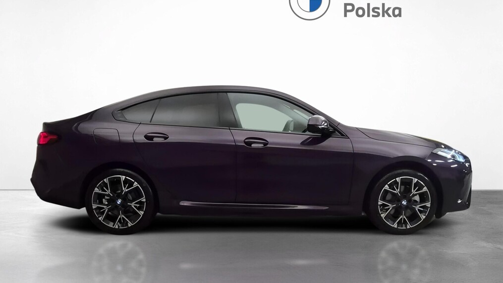 BMW Serii 2, 220