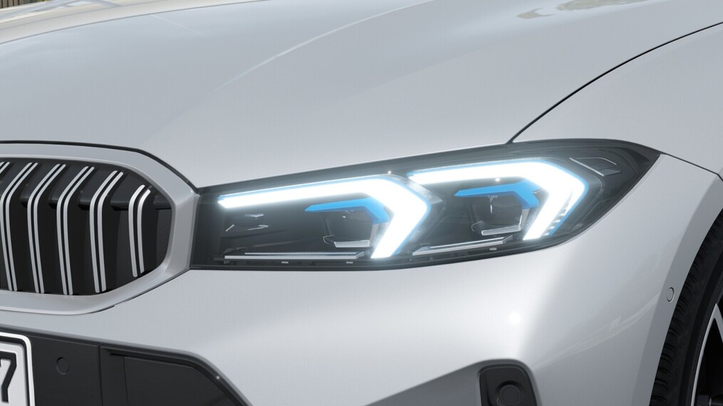 BMW Serii 3, 320