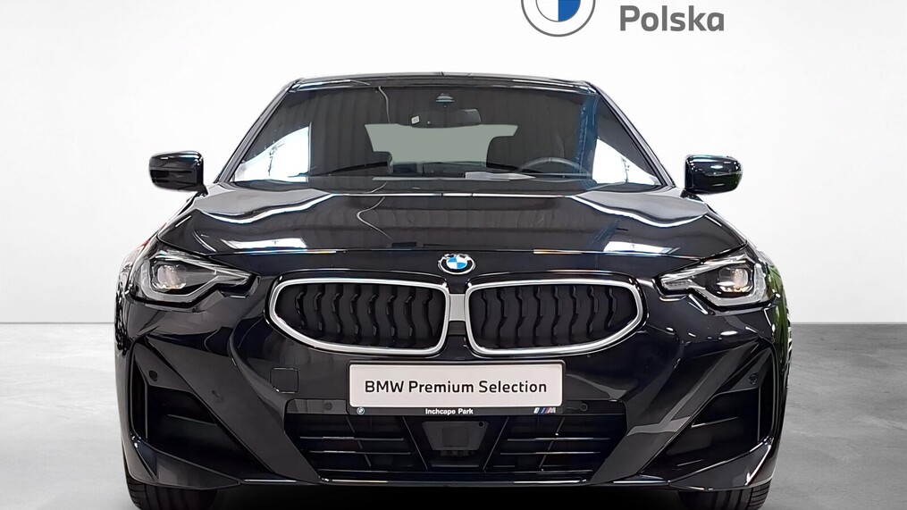 BMW Serii 2, 230