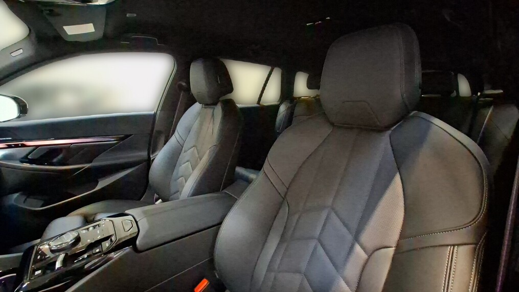 BMW Serii 5, 520