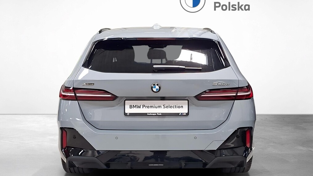 BMW Serii 5, 540