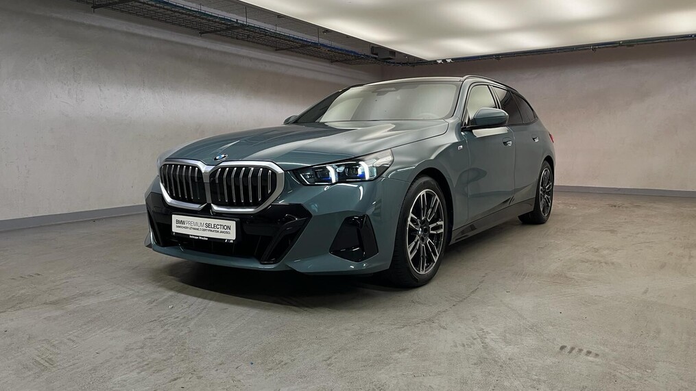 BMW Serii 5, 520