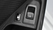 BMW Serii 3, 330