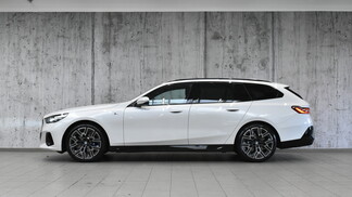 BMW Serii 5, 520