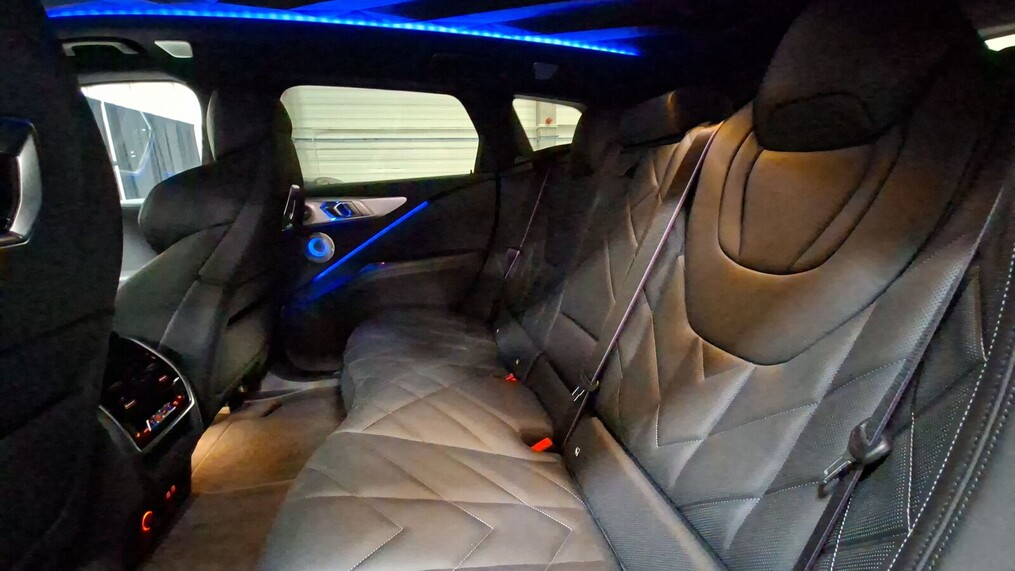 BMW XM
