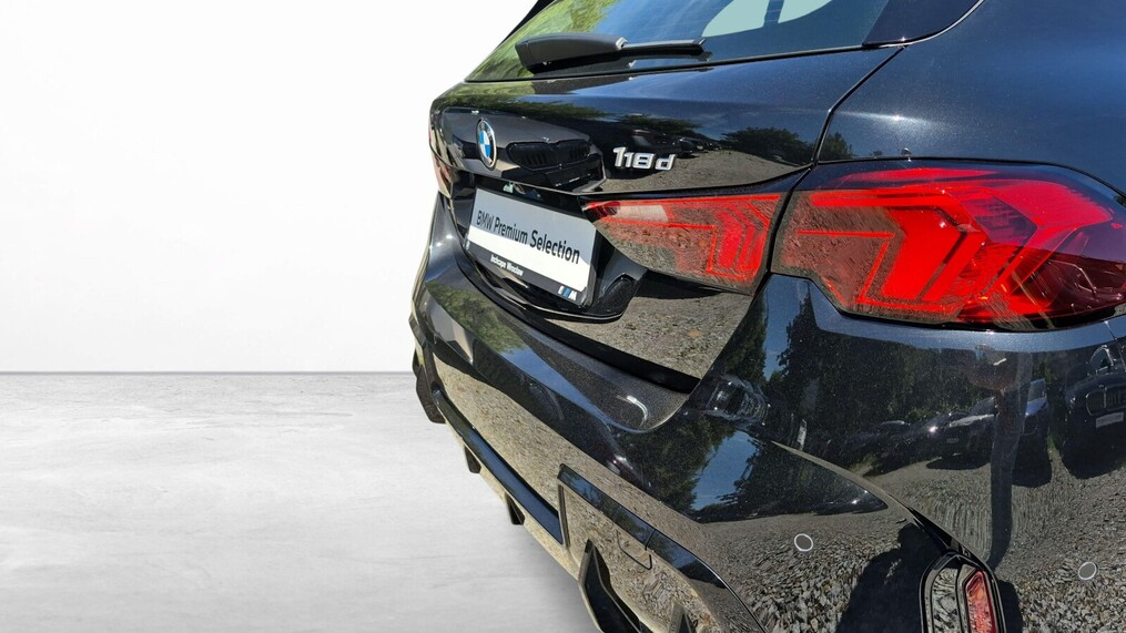 BMW Serii 1, 118