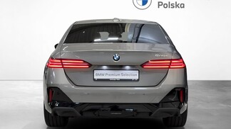 BMW Serii 5, 520