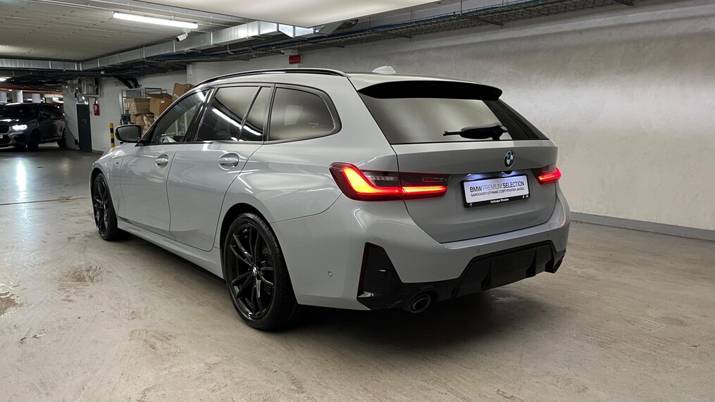 BMW Serii 3, 320