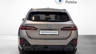 BMW Serii 5, 520