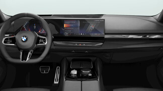 BMW Serii 5, 540