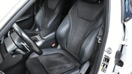BMW Serii 3, 330