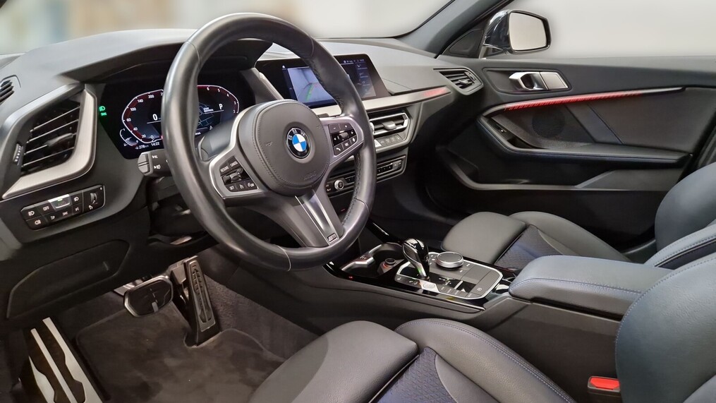 BMW Serii 1, 118