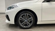 BMW Serii 2, 218